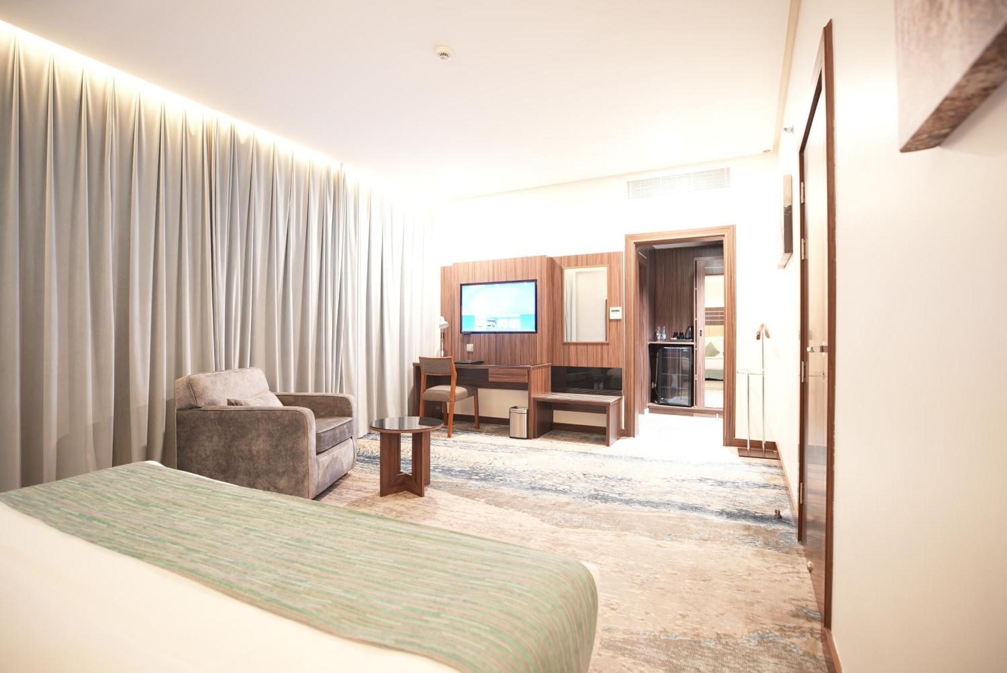 White Diamond Hotel Sari Jeddah Exterior photo